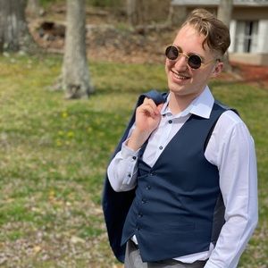 Meet your Posher, Kenton